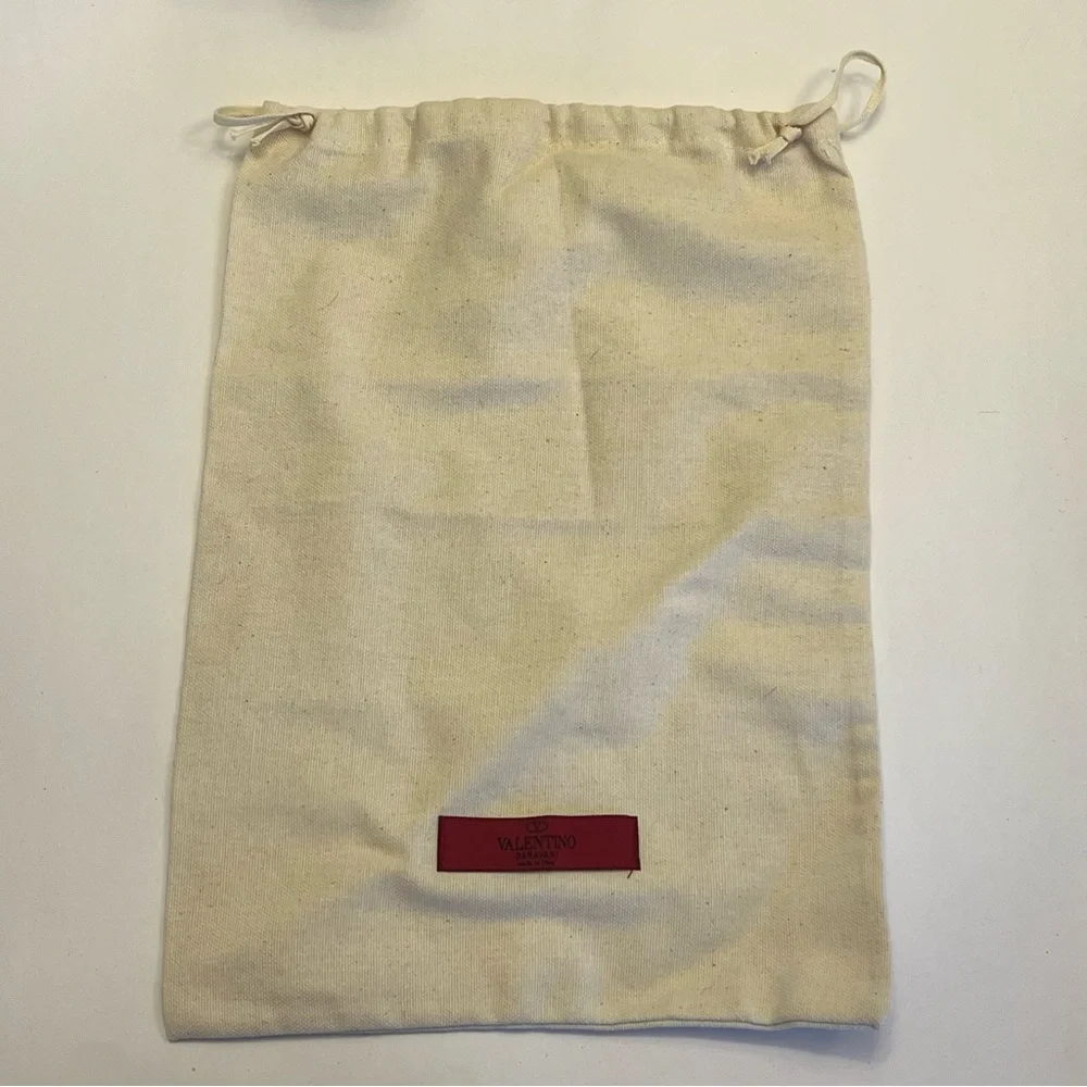 Valentino White‎ Dust Bag, 10x13.5, Excellent Cond